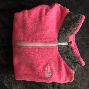 Girls 18 quarter zip north face sweater